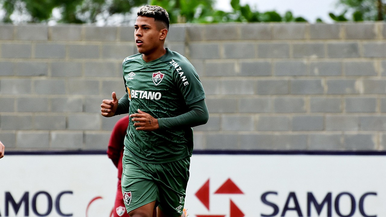 Matheus Martins, atacante negociado pelo Fluminense