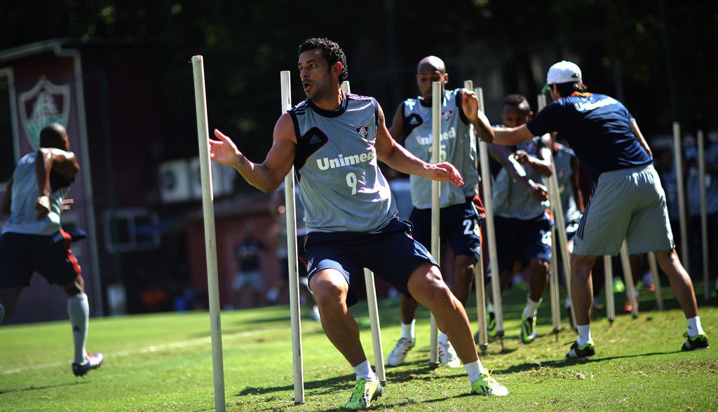 Fred treinou junto com seus colegas e espera estar apto para atuar pelo Fluminense
