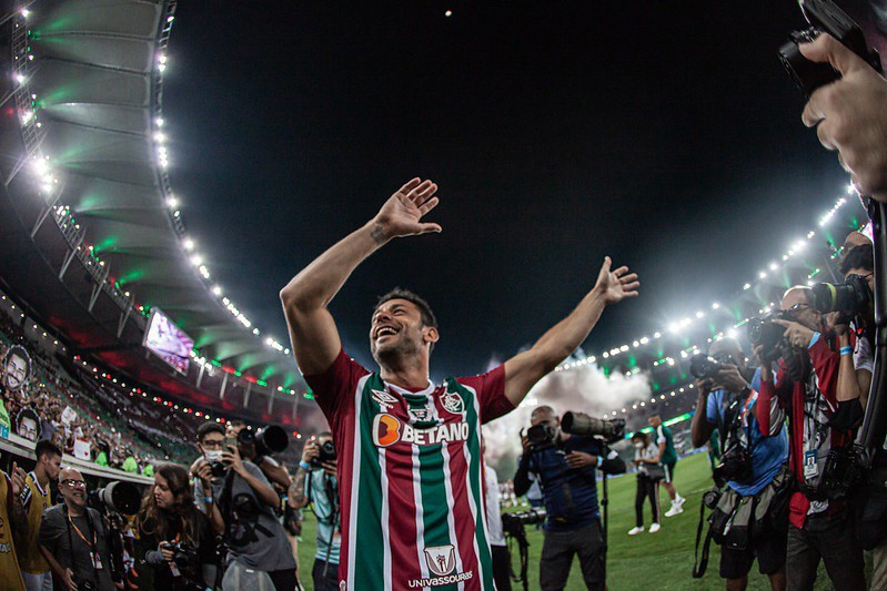 Fred foi ovacionado por mais de 60 mil torcedores que estiveram no Maracanã para sua despedida