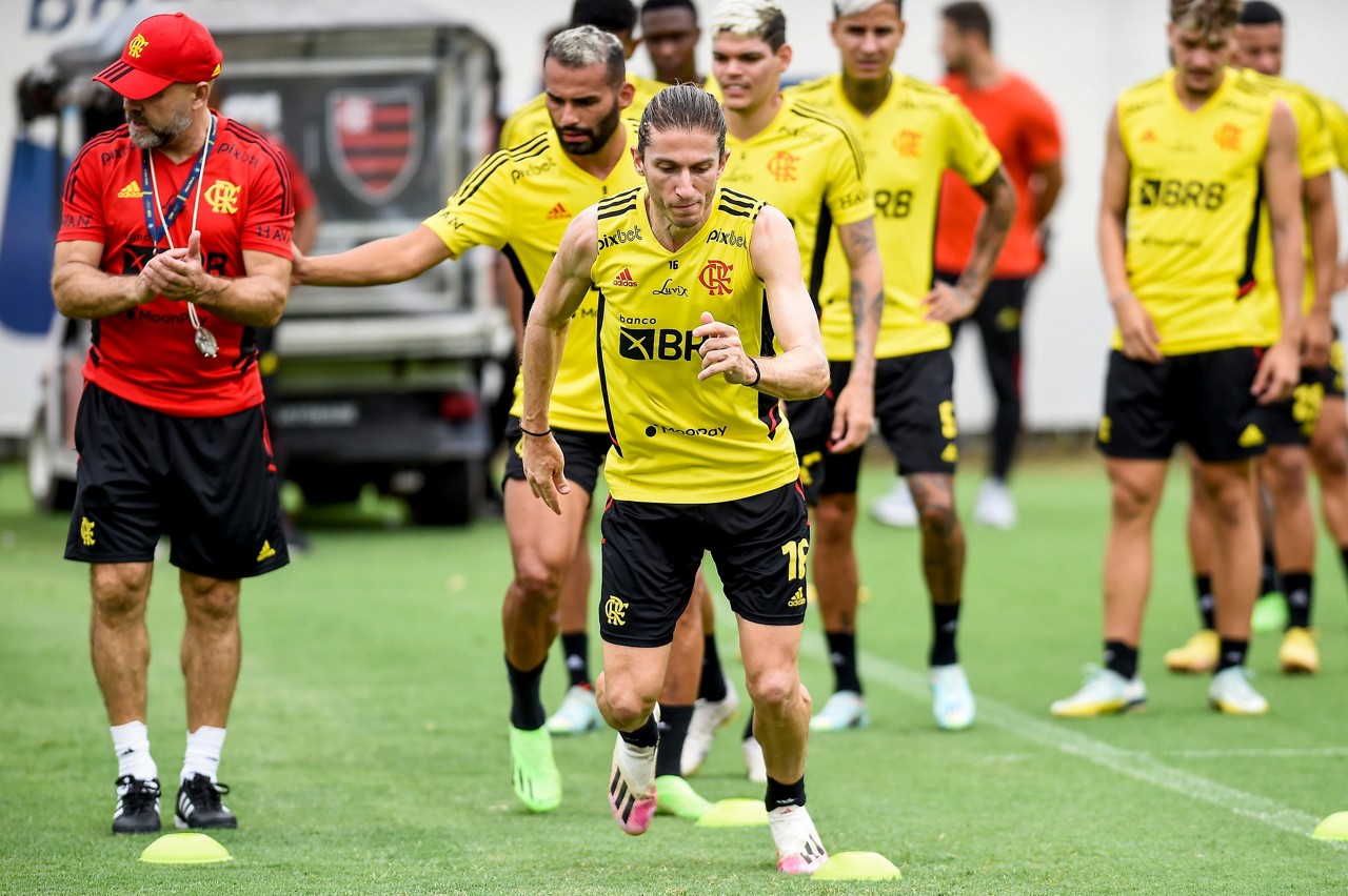 Filipe Luís pensou que não voltaria ao futebol
