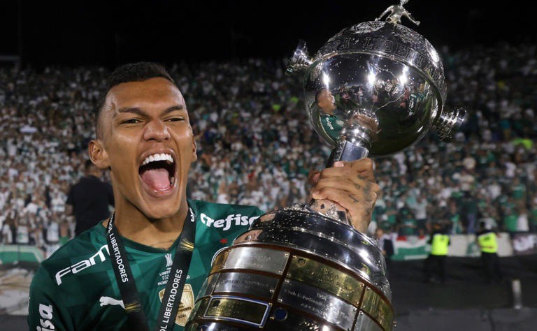 Gabriel Veron está de saída do Palmeiras