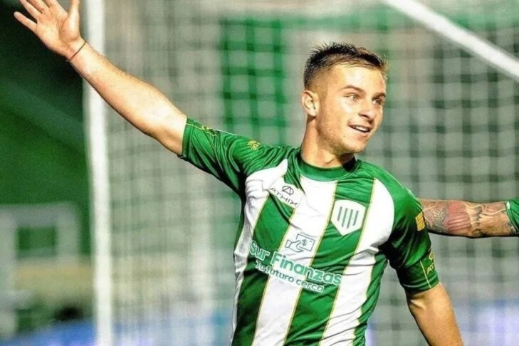 Argentino Giuliano Galoppo, do Banfield, que está na mira do São Paulo