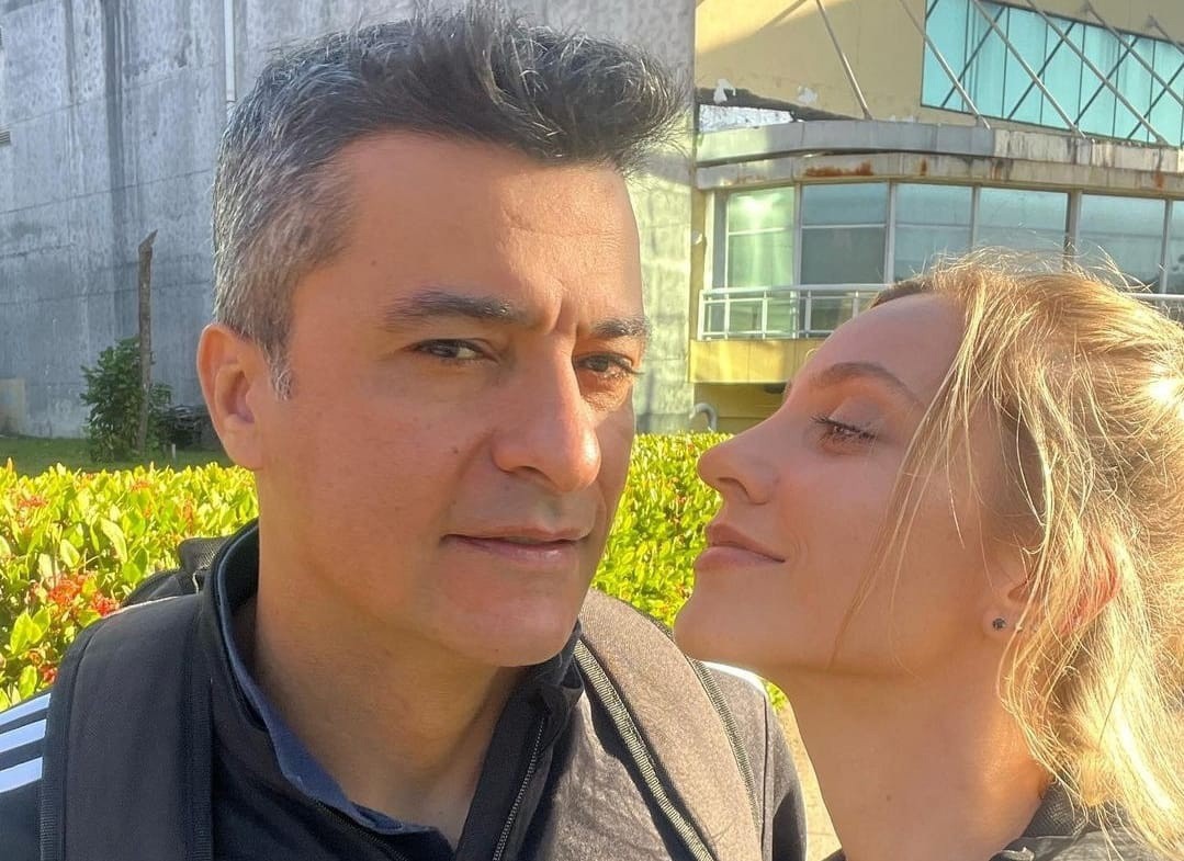 Casal de ex-árbitros, Sandro Meira Ricci e Fernanda Colombo eram comentaristas dos canais Globo