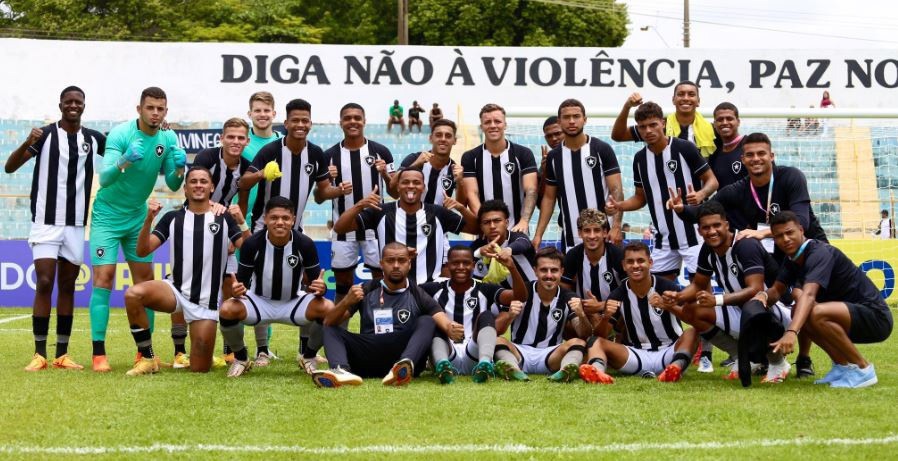 Grêmio São-Carlense x Botafogo: duelo será disputado em São Carlos nesta segunda-feira (9)