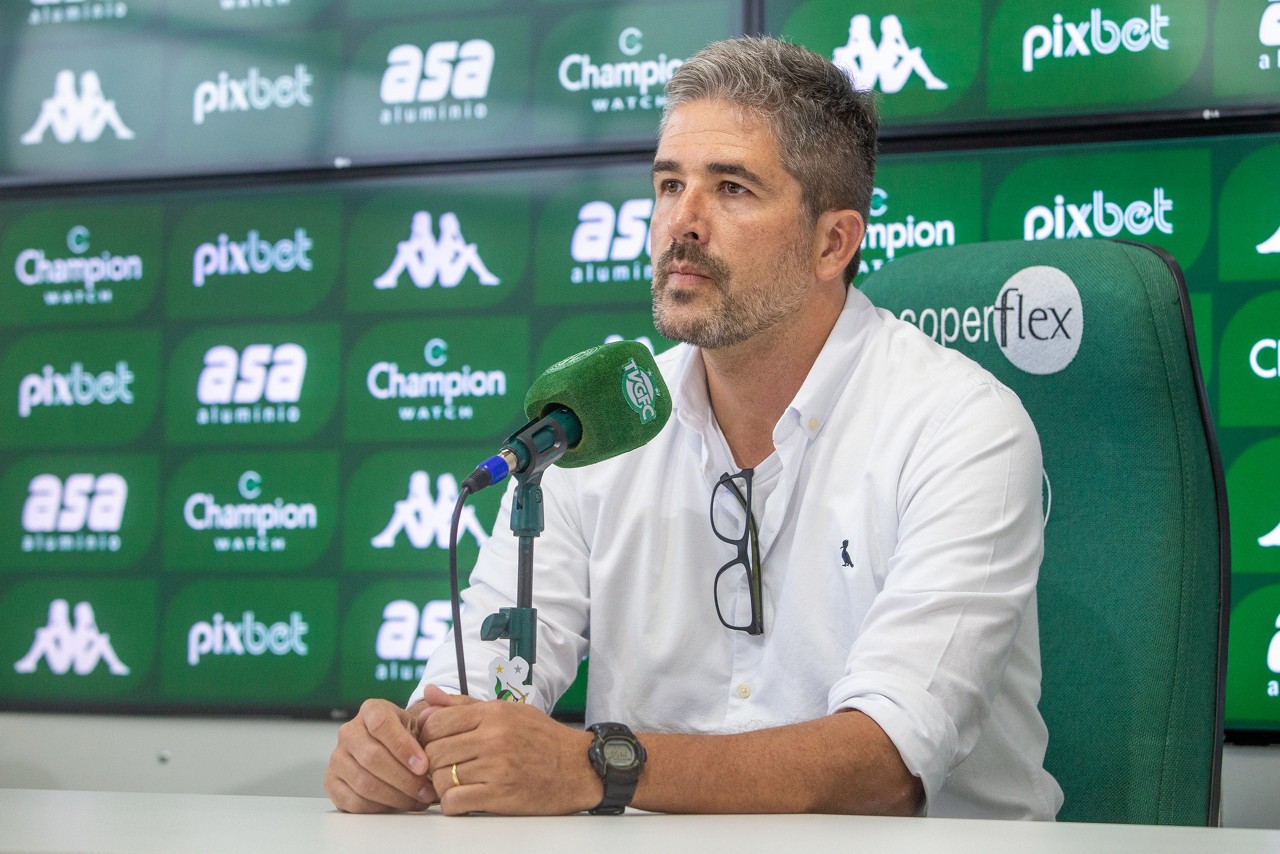 Rodrigo Pastana, superintendente de futebol do Guarani