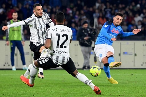 Juventus e Atalanta se enfrentam em Turim