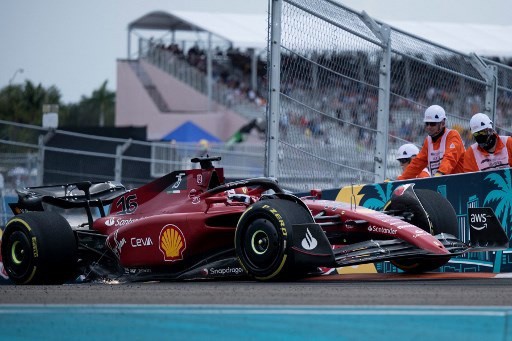 AUTO-PRIX-F1-USA-PRACTICE