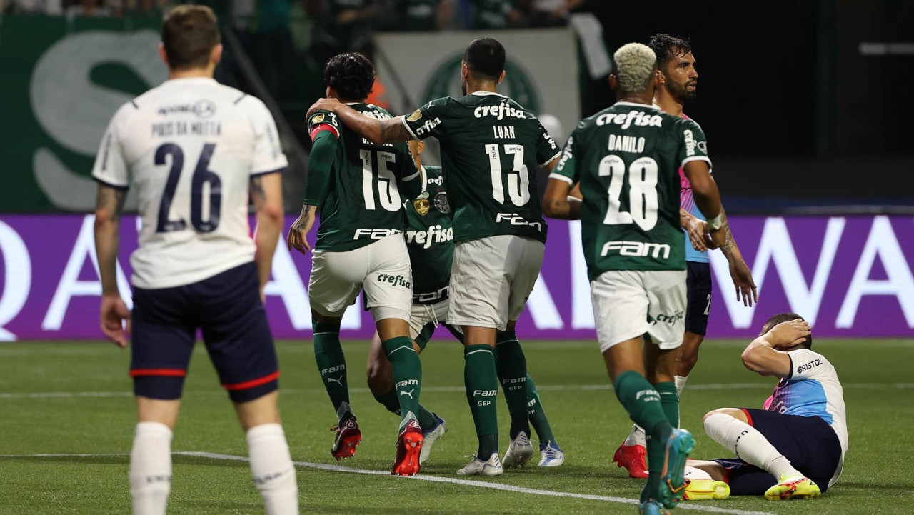 Palmeiras goleou o Cerro Porteño por 5 a 0, na quarta-feira (6)