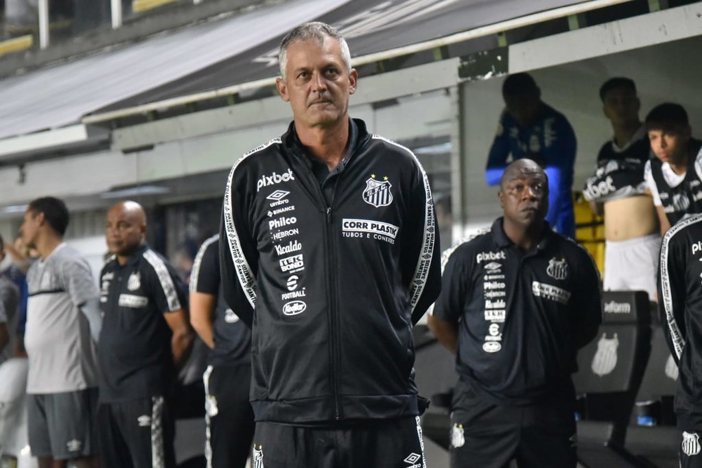 Estreia do treinador terminou em empate sem gols contra o Fortaleza