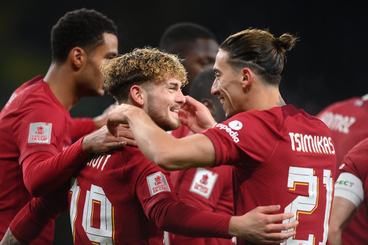 Liverpool e Chelsea se enfrentam pela Premier League