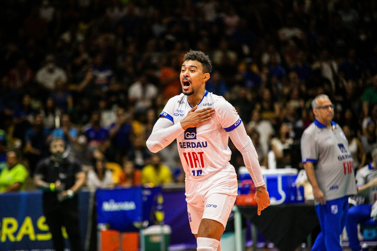 Líbero Maique foi considerado o melhor da posição na Superliga 21/22