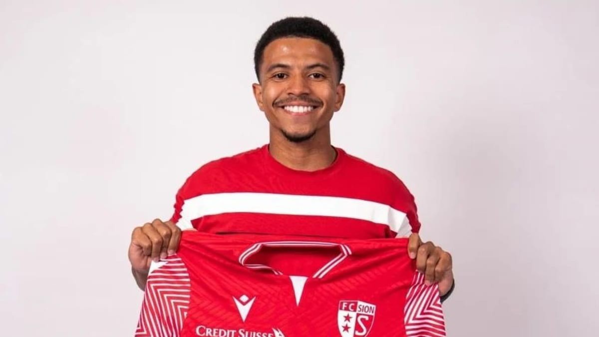 Marquinhos-Cipriano-lateral-do-Cruzeirojpg