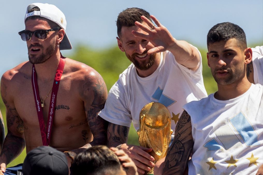 Messi durante comemoração do título da Copa do Mundo, em Buenos Aires