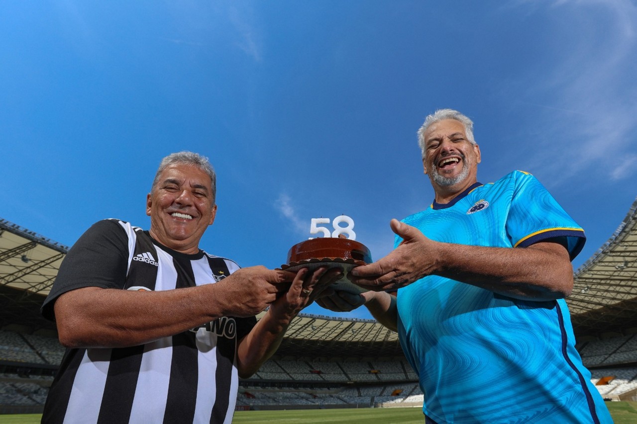 Clésio José Gonçalves e Júnior Rocha também fazem 58 anos nesse 2023, como o Mineirão