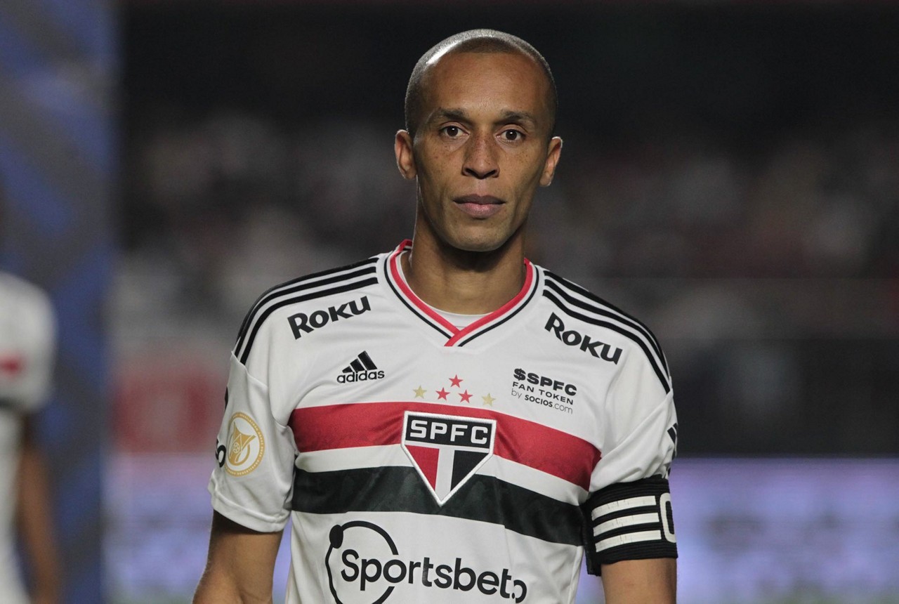 Miranda, ex-zagueiro do São Paulo