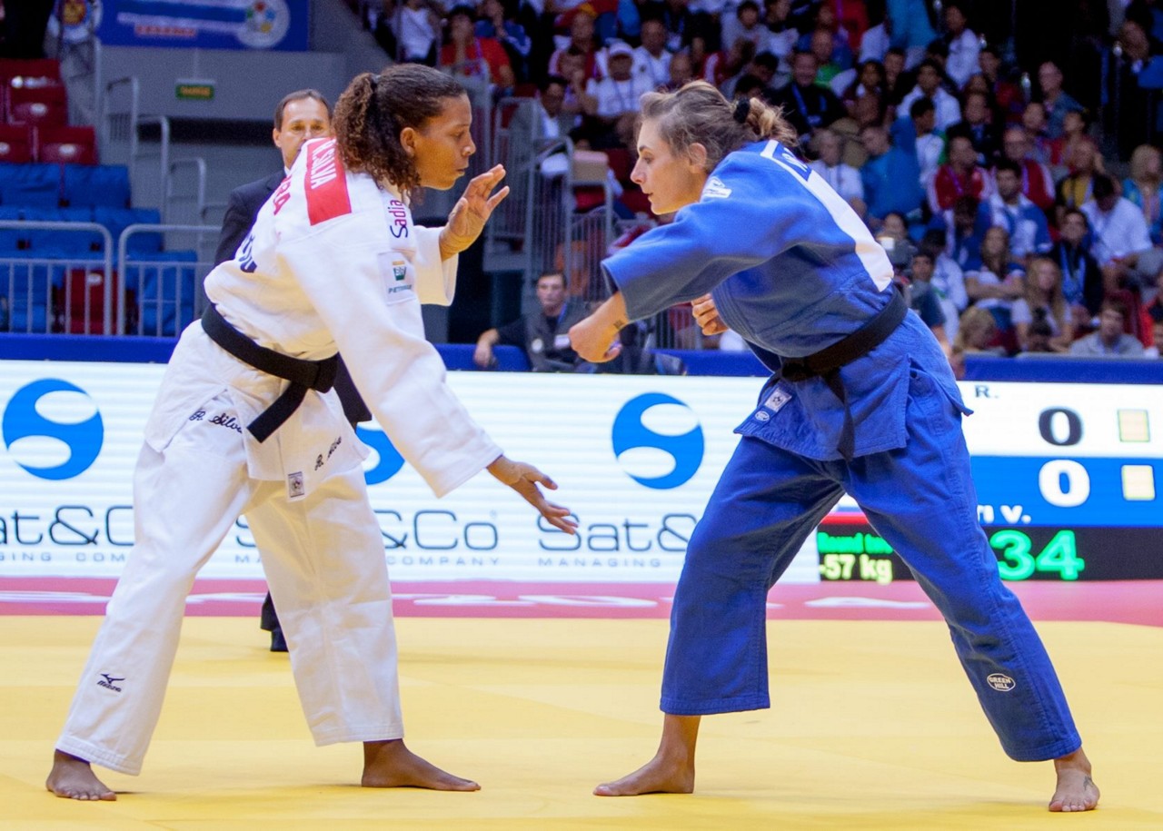 Rafaela Silva disputou a repescagem, mas acabou sem medalha