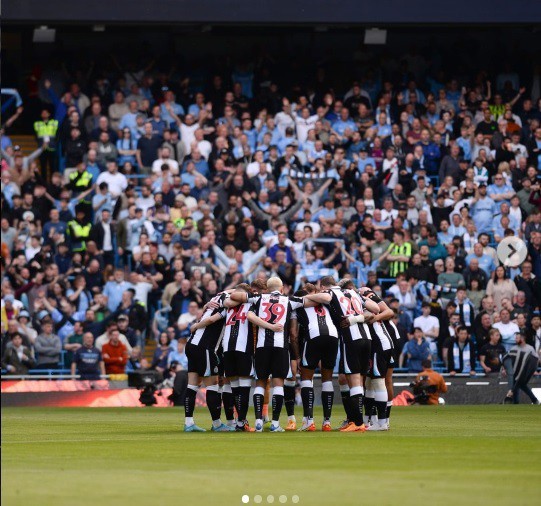 Newcastle enfrenta o Arsenal nesta segunda-feira (16)