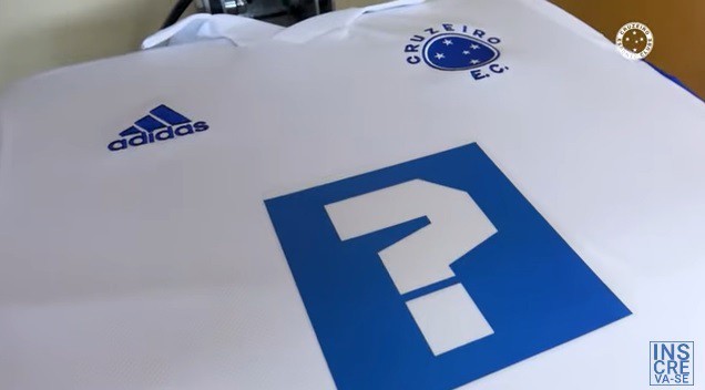 Nas redes sociais, Cruzeiro alimenta o suspense em torno do anúncio do novo patrocinador