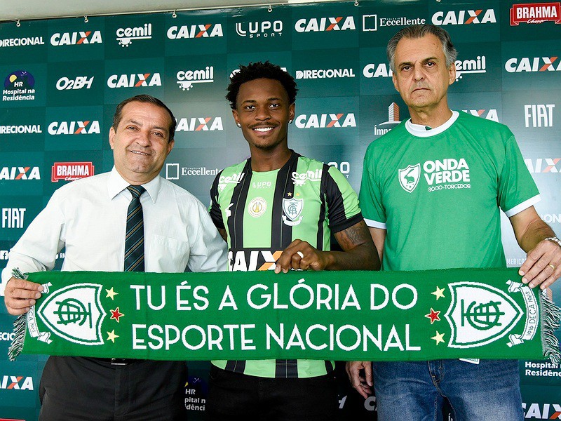 Lincoln foi apresentado na tarde desta terça-feira (04), no CT Lanna Drumond