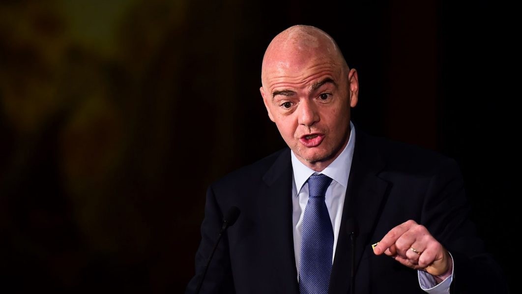Gianni Infantino viu como vários delegados de seus órgãos independentes abandonaram os seus trabalhos na Fifa por julgar que a entidade não estava comprometida com as reformas que foram prometidas