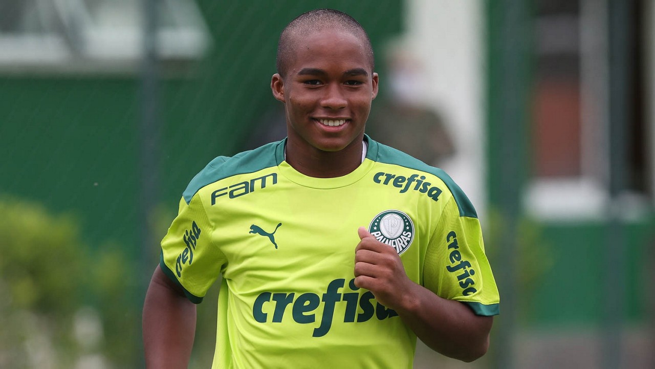 Endrick foi registrado no BID e já pode estrear pelo time profissional do Palmeiras