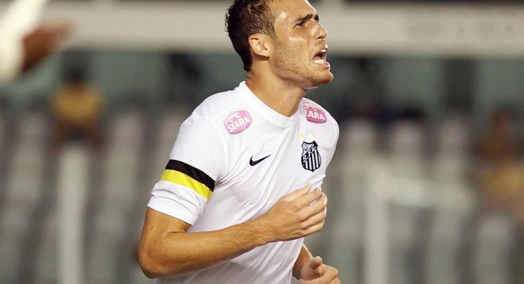 Pedro Castro foi campeão da Copa São Paulo  Júnior e teve algumas chances no profissional