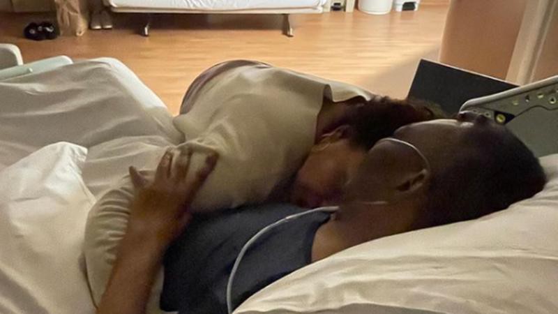 Uma das últimas imagens em que Pelé aparece foi postada pela filha Kelly na véspera do Natal