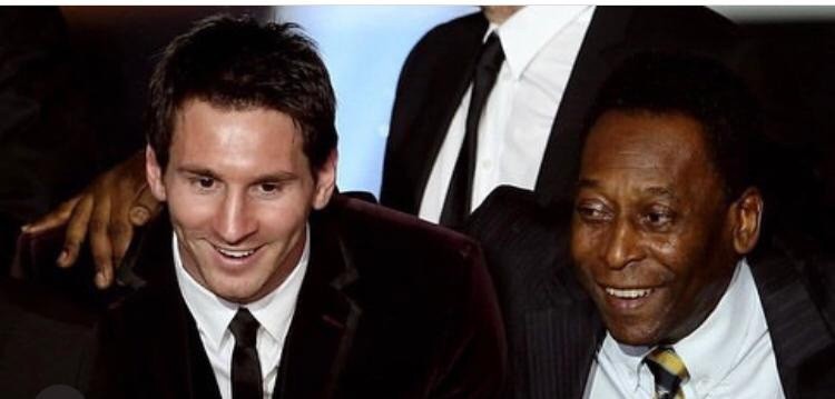 Messi presta homenagem ao Rei do Futebol