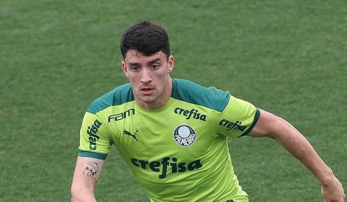 Piquerez é o titular absoluto da lateral-esquerda do Palmeiras