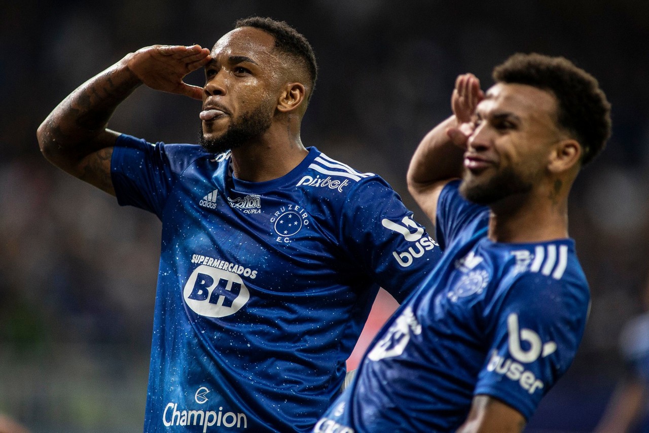 Torcida aguarda o retorno de Rafa Silva, que está entregue ao DM