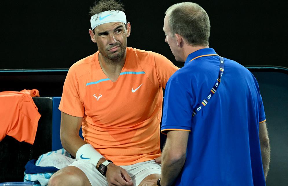 Rafael Nadal ficará de seis a oito semanas afastado