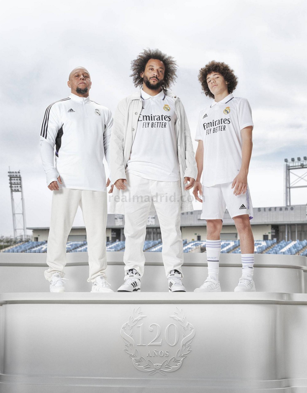 Real Madrid lança novo uniforme
