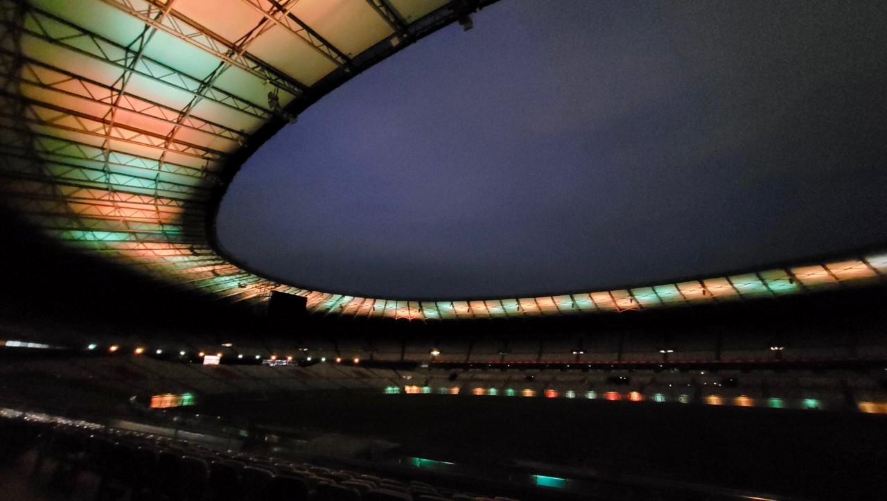 Mineirão foi aceso com luzes em verde e amarelo em homenagem a Pelé