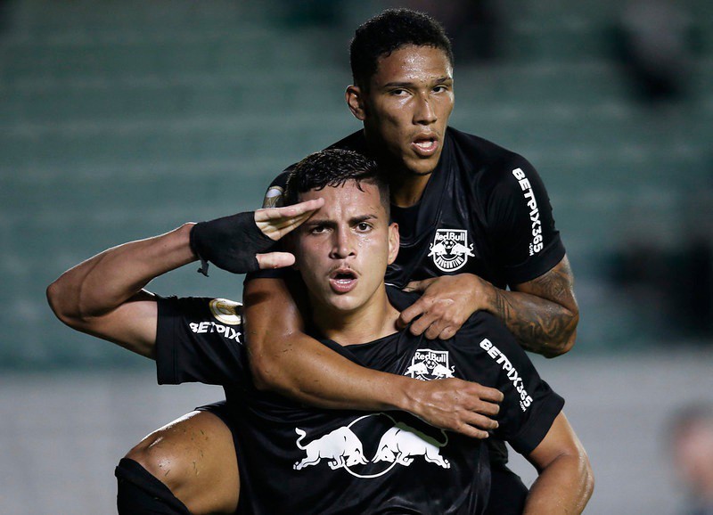 Renan e Sorriso red bull bragantino
