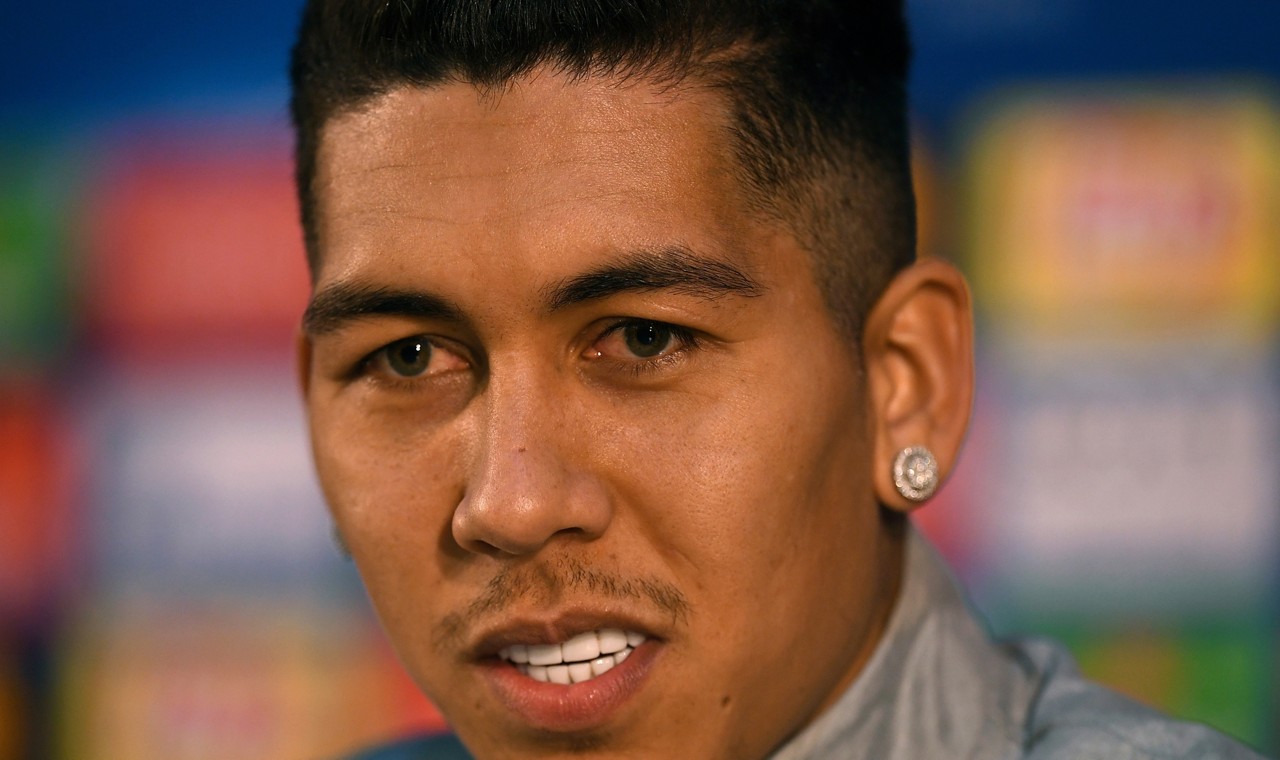Em suas primeiras convocações, Firmino causou estranheza por não ter história no futebol brasileiro