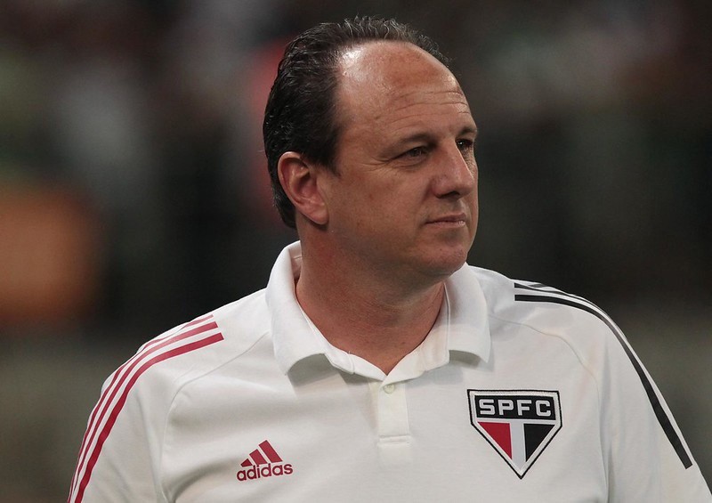 São Paulo venceu o Palmeiras por 2 a 0
