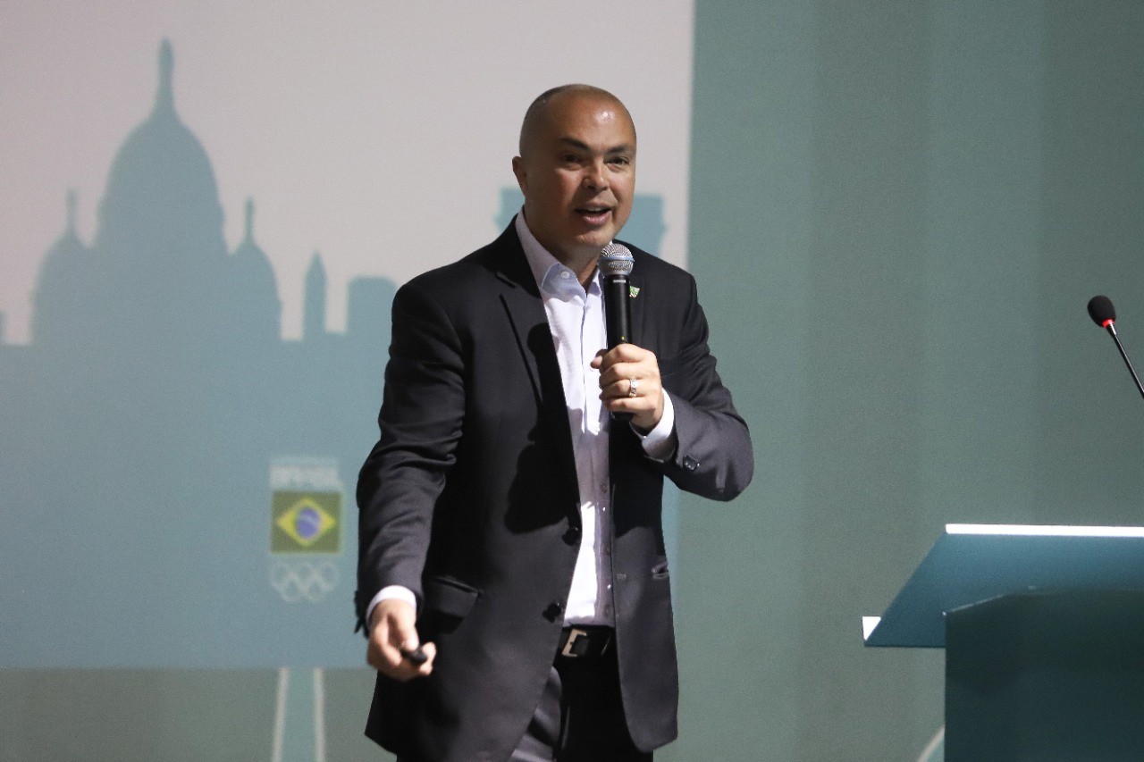 Sampaio é diretor-geral do COB