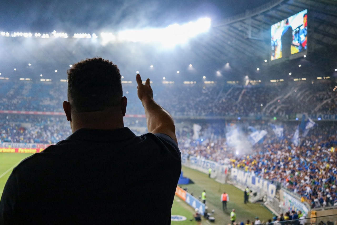 Ronaldo parabenizou o Cruzeiro no dia de seu aniversário
