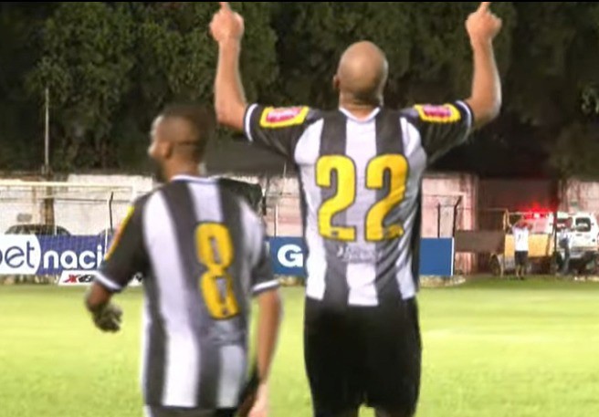 Rony fez o único gol do jogo, em Governador Valadares