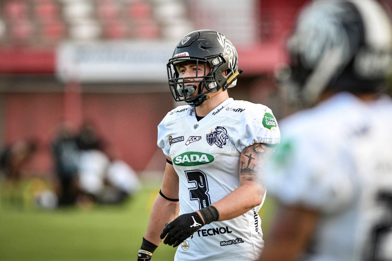 Ryan vai atuar na equipe Calgary Stampeder Football Club, do Canadá