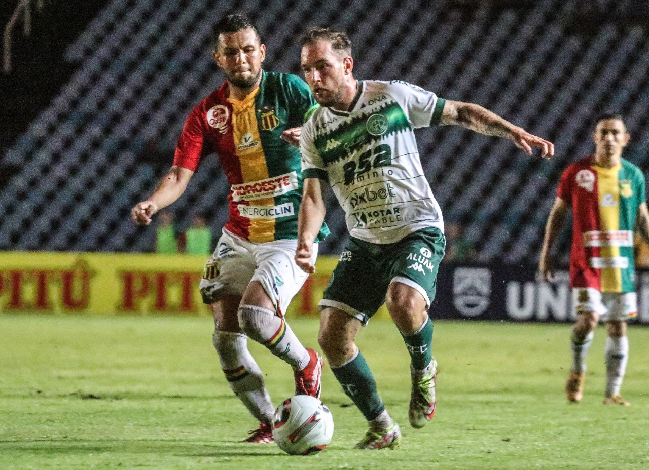 Guarani perde na visita ao Sampaio Corrêa e despenca para a lanterna da Série B