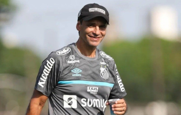 Técnico do Santos Fabián Bustos