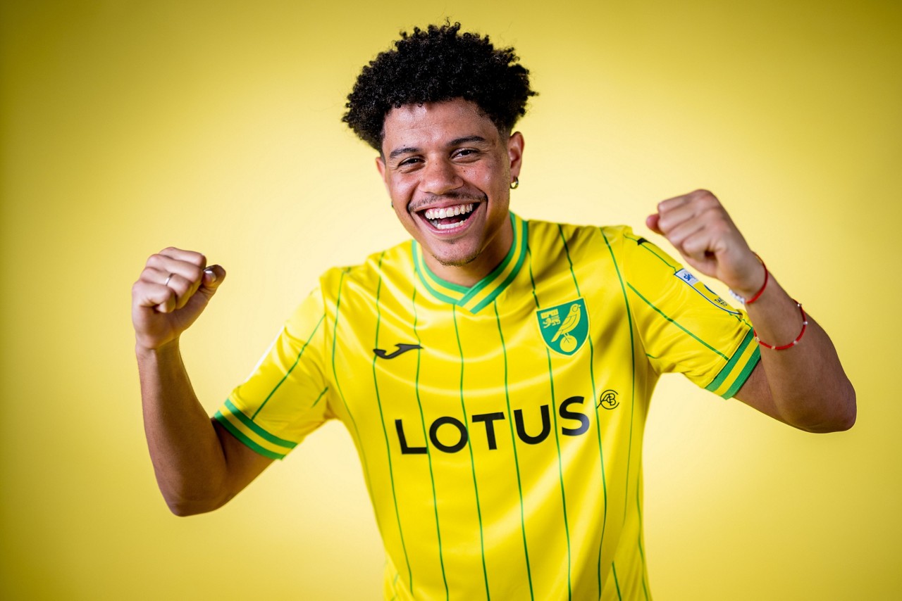 Gabriel Sara foi confirmado pelo Norwich