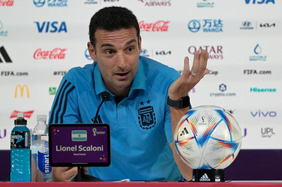 Lionel Scaloni disse que ficou "feliz" com a classificação do Brasil às oitavas da Copa do Catar
