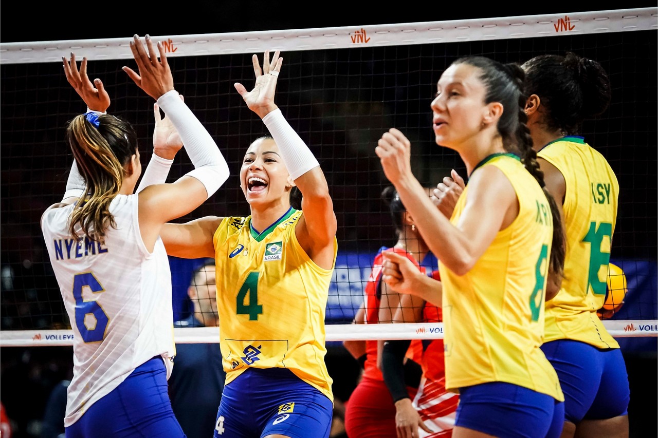 Seleção brasileira terá quase dois meses de preparação para o Mundial