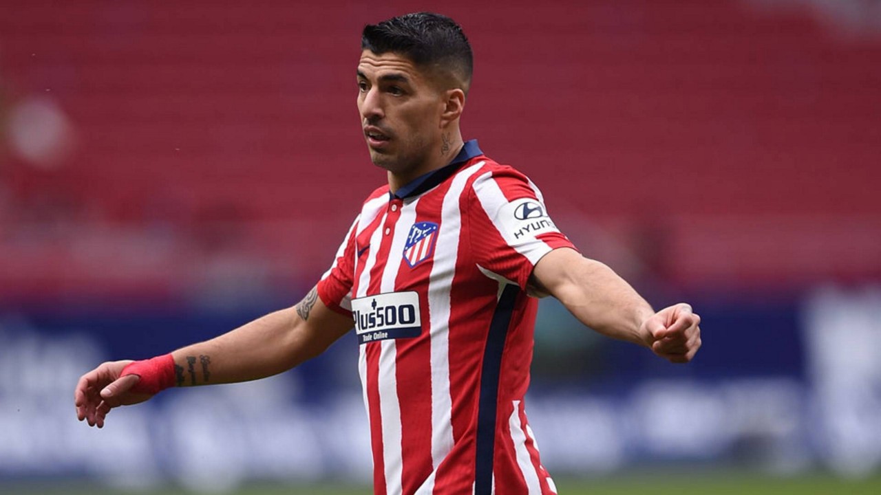 Na temporada 2021/22 com o Atletico de Madri, o uruguaio de 35 anos atuou em 45 jogos, marcou 13 gols e deu 2 assistências