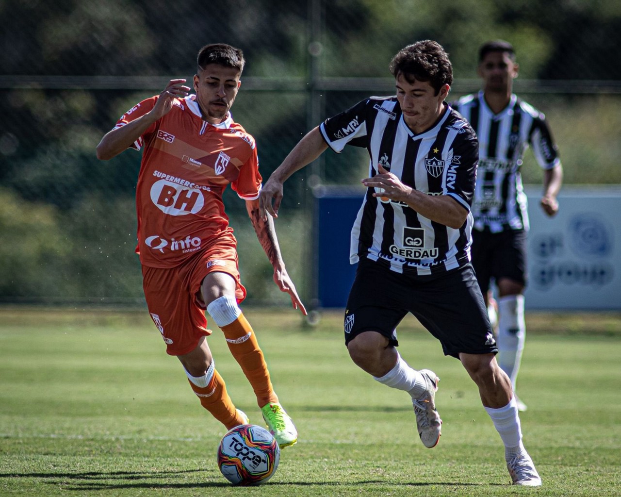 Sub-20 do Atlético começou perdendo, mas empatou no segundo tempo, aos 34 minutos