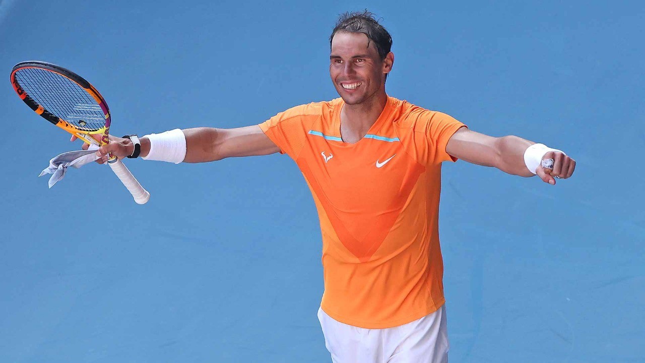 Nadal comemora vitória na estreia do torneio australiano