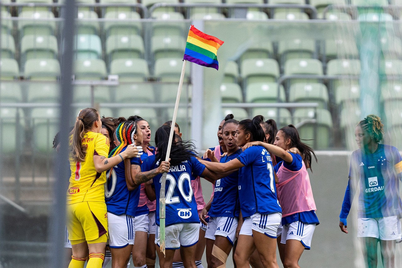 Time feminino do Cruzeiro é campeão mineiro de 2023