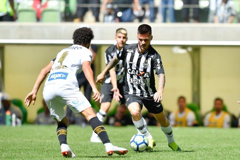 Time saiu na frente, terminou o primeiro tempo empatado e marcou mais dois no segundo